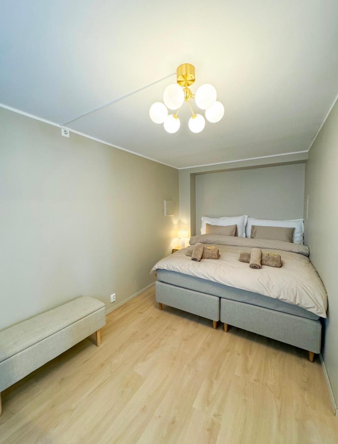 Leilighet I Bergens Vakreste Gate - Nydelig Utsikt Over Innseilingen Til Bergen! ภายนอก รูปภาพ